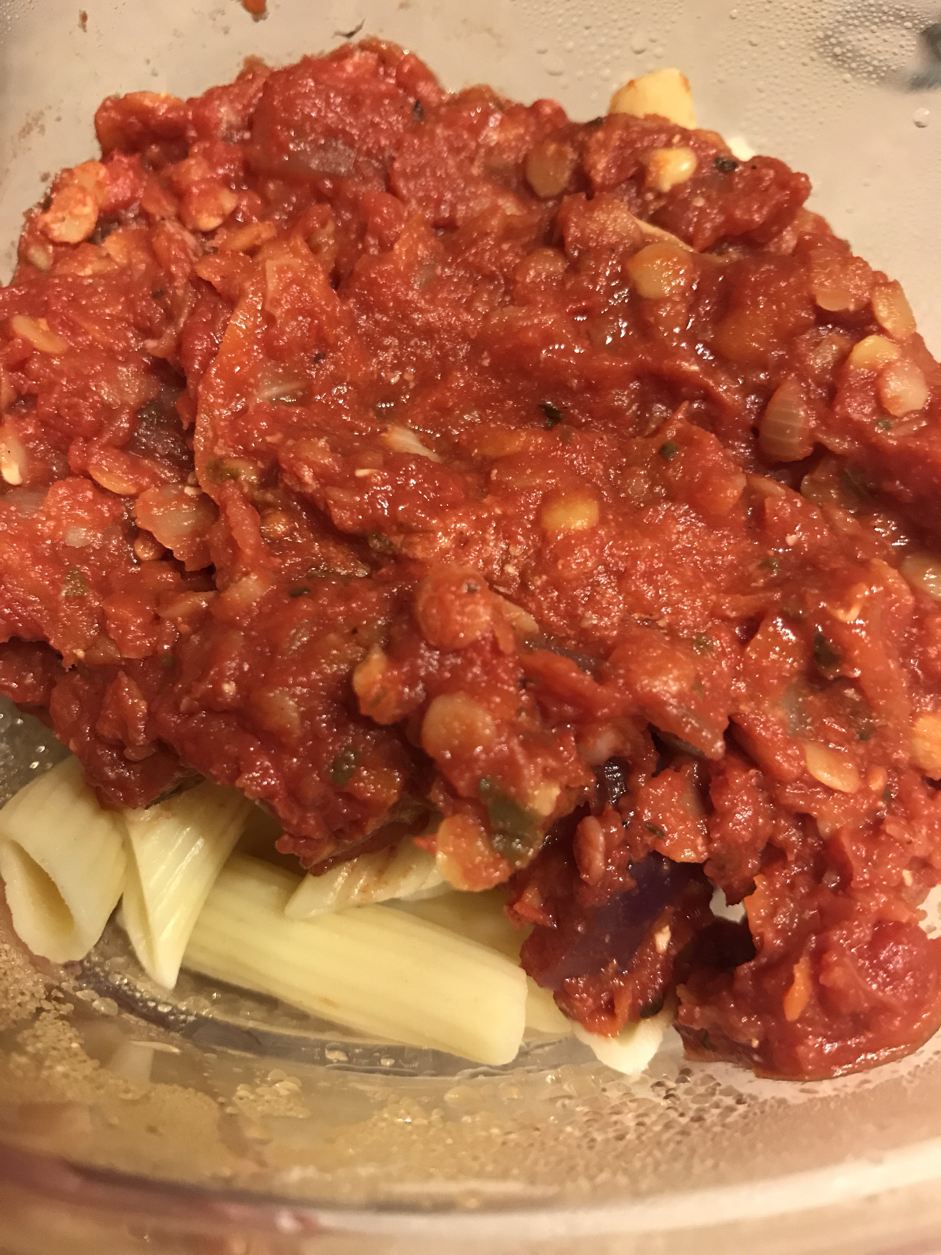 Penne pasta with lentil bolognese sauce